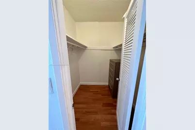 19390 Collins Ave #820, Sunny Isles Beach, FL 33160 - Photo 14