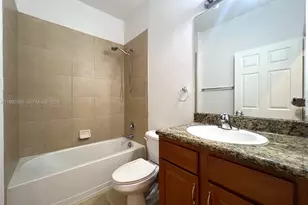 1423 SW 147th Ave, Pembroke Pines, FL 33027 - Photo 20