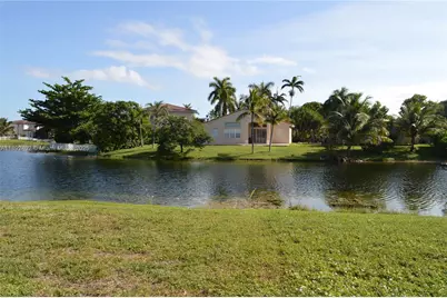 2257 SW 132nd Ave, Miramar, FL 33027 - Photo 18