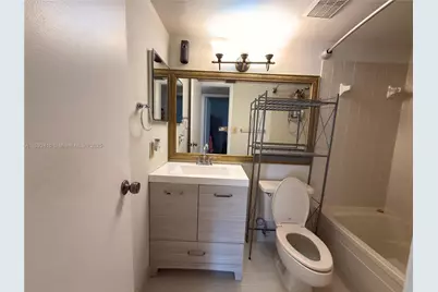 11266 SW 12th St #201, Pembroke Pines, FL 33025 - Photo 20