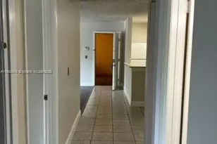 10773 Cleary Blvd, Plantation, FL 33324 - Photo 4