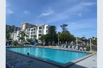 17620 Atlantic Blvd #217, Sunny Isles Beach, FL 33160 - Photo 8