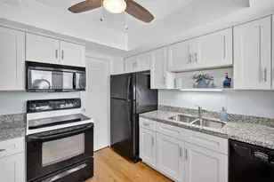 3209 Colony Club Rd, Pompano Beach, FL 33062 - Photo 14