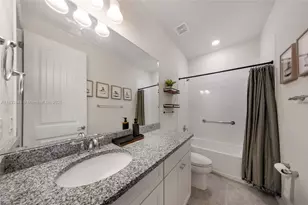 5110 Eucalyptus Dr, Hollywood, FL 33021 - Photo 18