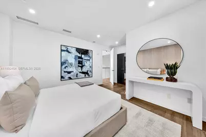 888 Biscayne Blvd #PH 5704, Miami, FL 33132 - Photo 38