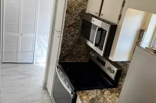 10181 Twin Lakes Dr, Coral Springs, FL 33071 - Photo 18