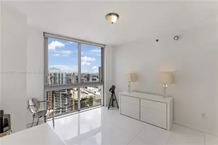 475 Brickell Ave, Miami, FL 33131 - Photo 18