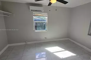 426 NW 14th Ave, Fort Lauderdale, FL 33311 - Photo 6