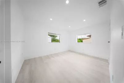 10745 SW 152nd Ter, Miami, FL 33157 - Photo 10