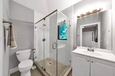 40 S Prospect Dr, Coral Gables, FL 33133 - Photo 32