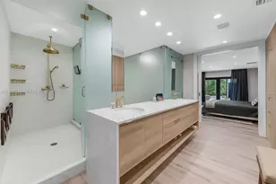 40 S Prospect Dr, Coral Gables, FL 33133 - Photo 20