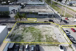 921 N 21st Ave, Hollywood, FL 33020 - Photo 1