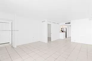 6450 Collins Ave, Miami Beach, FL 33141 - Photo 10