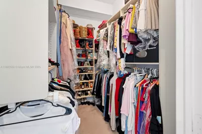 20000 E Country Club Dr #PH01, Aventura, FL 33180 - Photo 32