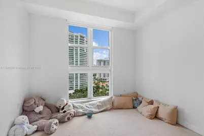 20000 E Country Club Dr #PH01, Aventura, FL 33180 - Photo 36