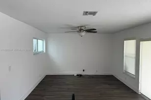 10744 Santa Laguna Dr, Boca Raton, FL 33428 - Photo 10