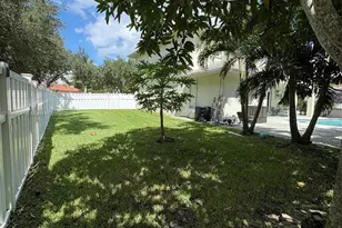 15982 SW 61st St, Davie, FL 33331 - Photo 28
