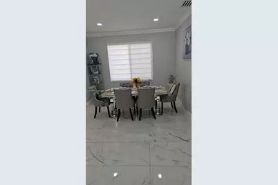 15982 SW 61st St, Davie, FL 33331 - Photo 12