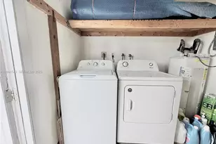 6875 NW 1st Ct, Margate, FL 33063 - Photo 20