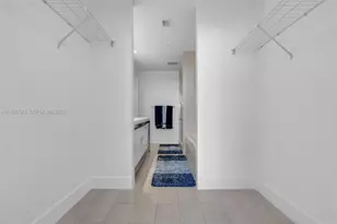 2000 Metropica Wy, Sunrise, FL 33323 - Photo 24