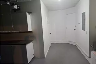 32 Gables Blvd, Weston, FL 33326 - Photo 12