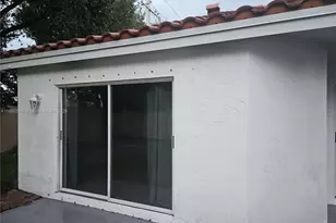 32 Gables Blvd, Weston, FL 33326 - Photo 20