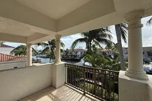 996 Sanibel Dr, Hollywood, FL 33019 - Photo 80