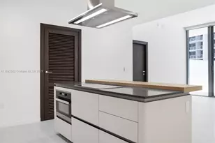 1000 Brickell Plaza, Miami, FL 33131 - Photo 4