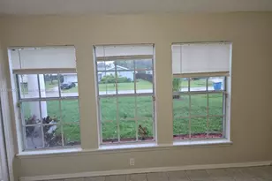 241 NE Biltmore Ave, Palm Bay, FL 32907 - Photo 4