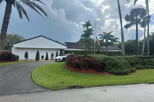 8050 SW 170th St, Palmetto Bay, FL 33157 - Photo 2