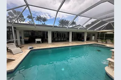 8050 SW 170th St, Palmetto Bay, FL 33157 - Photo 14