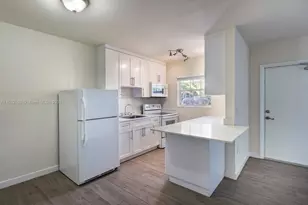 6511 Santona St, Coral Gables, FL 33146 - Photo 2