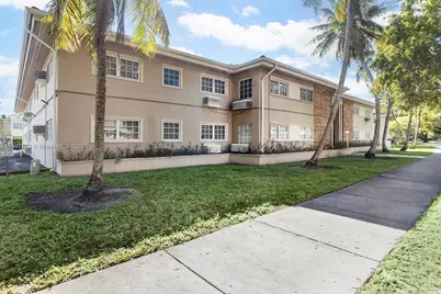 6511 Santona St #C18, Coral Gables, FL 33146 - Photo 10