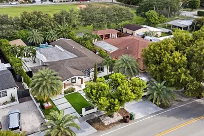 155 W 60th St, Hialeah, FL 33012 - Photo 24