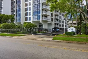 1440 Brickell Bay Dr, Miami, FL 33131 - Photo 26