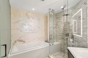 851 NE 1st Ave, Miami, FL 33132 - Photo 14