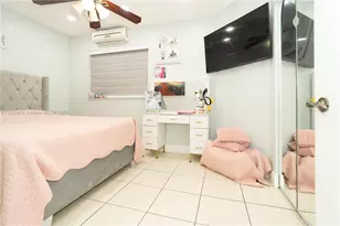 298 E 3rd St, Hialeah, FL 33010 - Photo 22
