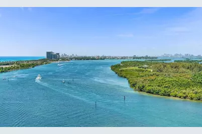 500 Bayview Dr #222, Sunny Isles Beach, FL 33160 - Photo 4