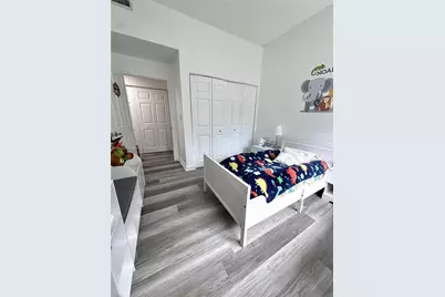 9725 NW 52nd St #114, Doral, FL 33178 - Photo 14