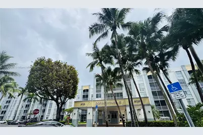 9725 NW 52nd St #114, Doral, FL 33178 - Photo 1