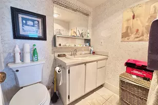 141 SE 3rd Ave, Dania Beach, FL 33004 - Photo 14