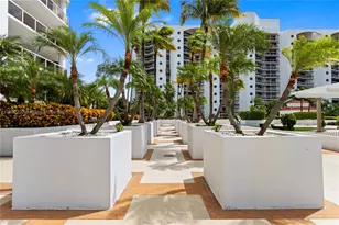 3598 Yacht Club Dr, Aventura, FL 33180 - Photo 60