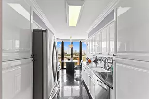 3598 Yacht Club Dr, Aventura, FL 33180 - Photo 26