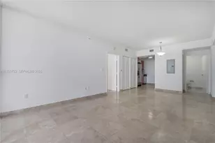 6365 Collins Ave, Miami Beach, FL 33141 - Photo 16