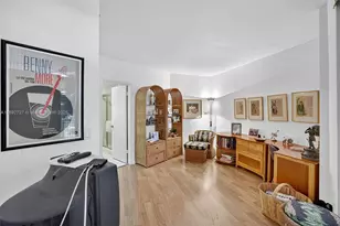 20281 E Country Club Dr, Aventura, FL 33180 - Photo 36