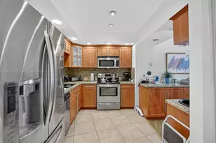 20281 E Country Club Dr, Aventura, FL 33180 - Photo 22