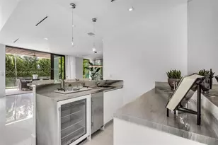 124 Park Dr, Bal Harbour, FL 33154 - Photo 14