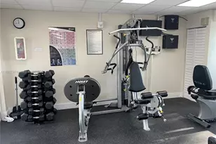 5005 Collins Ave, Miami Beach, FL 33140 - Photo 6