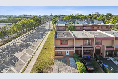 2754 NW 193rd Ter, Miami Gardens, FL 33056 - Photo 20