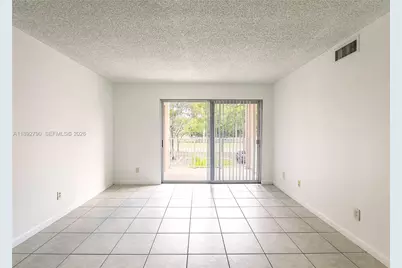 10630 SW 157 Ct #203, Miami, FL 33196 - Photo 4